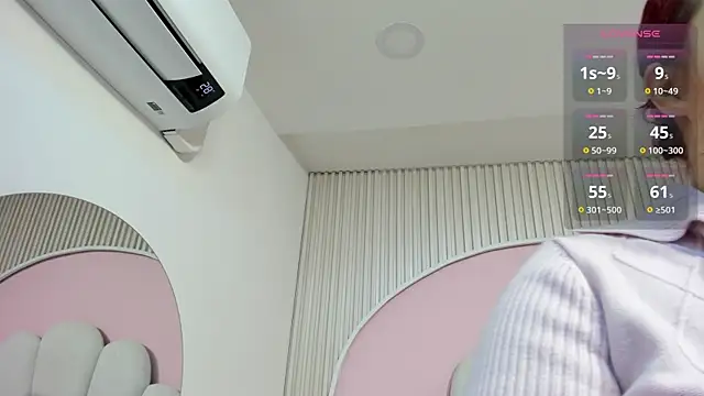 hinata dolly online show from 10/24/25, 08:00