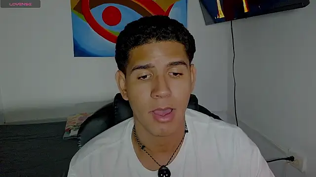 Snapshot of juanacock_1 chatting on 03/26/26, 02:06 juanacock 1 online show from 03/26/26, 02:06