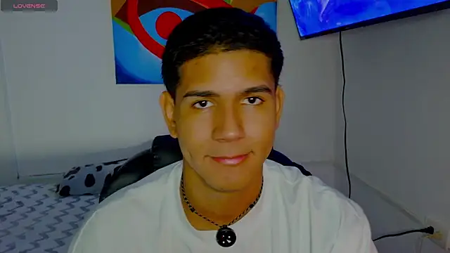 Snapshot of juanacock_1 chatting on 04/23/26, 03:41 juanacock 1 online show from 04/23/26, 03:41