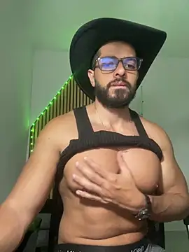 magnumchris online show from 02/10/26, 04:27