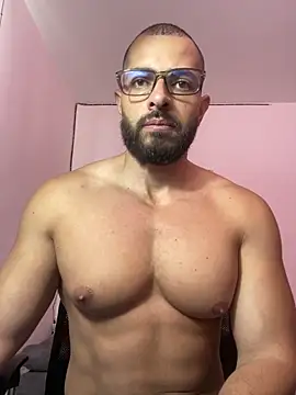 magnumchris online show from 05/13/26, 03:53
