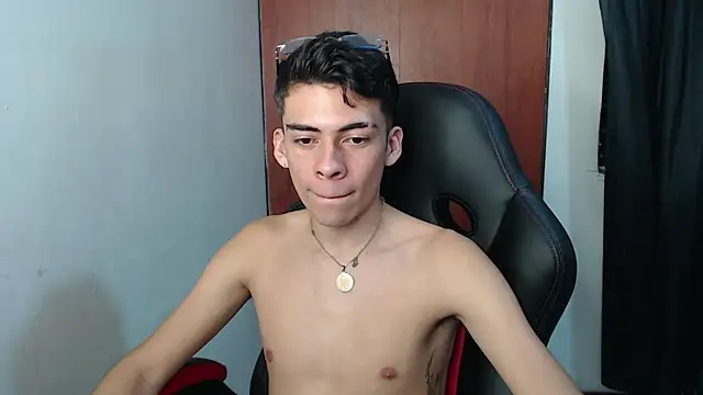 Snapshot of Rimuru17 chatting on 04/07/26, 04:35 Rimuru17 online show from 04/07/26, 04:35