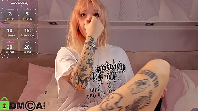 Molly Platt online show from 02/25/26, 09:08