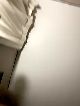 Snapshot of Lilbig_24 chatting on 10/02/25, 07:37 Lilbig 24 online show from 10/02/25, 07:37