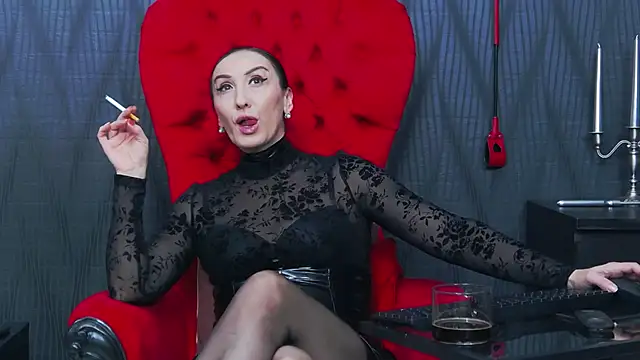 Snapshot of MistressDora chatting on 03/09/26, 07:23 MistressDora online show from 03/09/26, 07:23