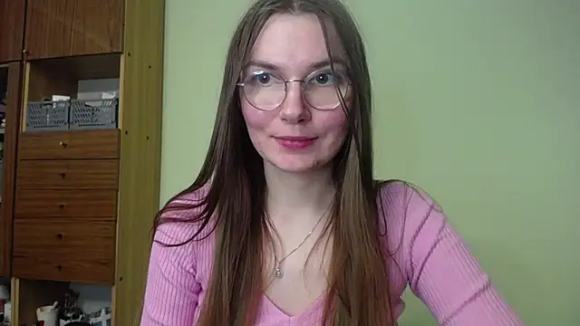 LooveELLYx online show from 12/10/24, 02:28