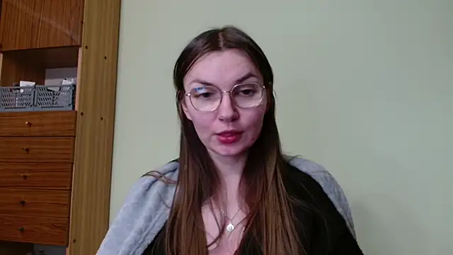 LooveELLYx online show from 01/21/25, 01:39