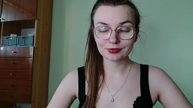 LooveELLYx online show from 01/22/25, 02:35