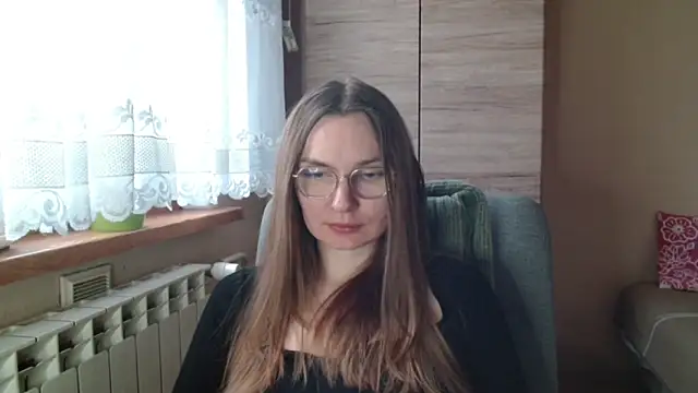 LooveELLYx online show from 11/25/25, 07:30