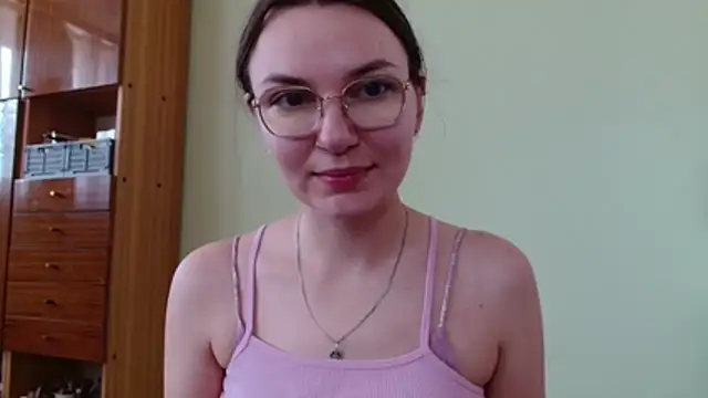 Snapshot of LooveELLYx chatting on 07/16/26, 06:30 LooveELLYx online show from 07/16/26, 06:30