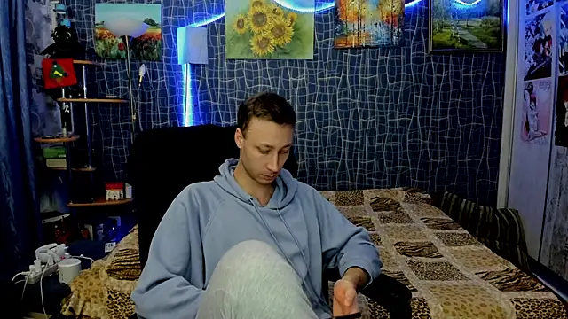 CuteBoy228 online show from 02/15/26, 02:14