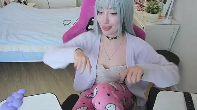 saadnesstyan online show from 10/25/25, 04:20