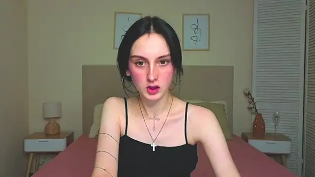 Little moly999 online show from 10/11/25, 09:13