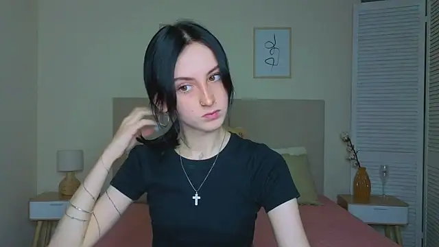 Little moly999 online show from 10/19/25, 09:37