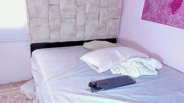 kethe love  online show from 03/04/26, 08:15