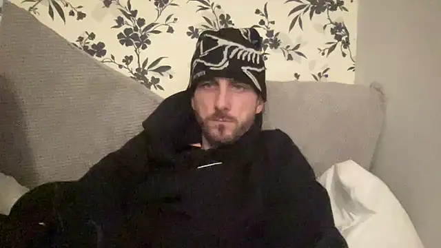 Snapshot of Big8inchUncutCock chatting on 04/02/26, 03:42 Big8inchUncutCock online show from 04/02/26, 03:42