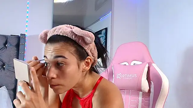 Snapshot of GraceWallace_ chatting on 01/17/26, 11:30 GraceWallace online show from 01/17/26, 11:30