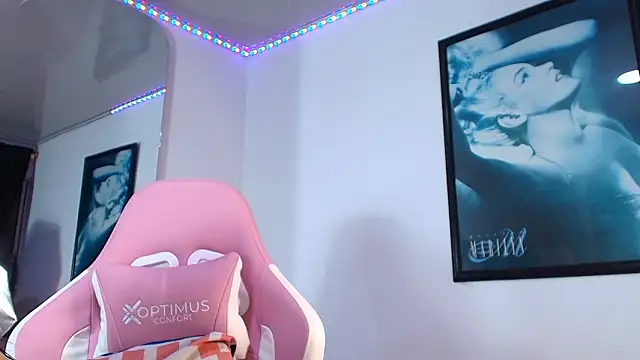 Snapshot of GraceWallace_ chatting on 02/05/26, 03:00 GraceWallace online show from 02/05/26, 03:00