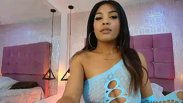 LexieBloom online show from 11/25/25, 04:01