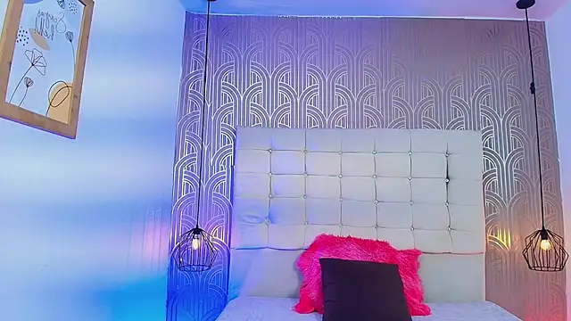 Snapshot of LexieBloom chatting on 05/15/26, 03:46 LexieBloom online show from 05/15/26, 03:46