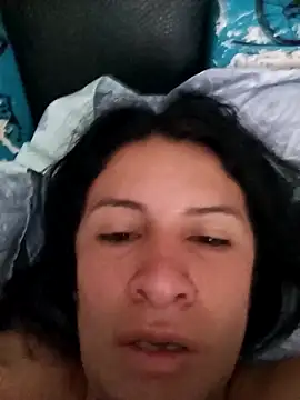 karinnahotdirty online show from 12/18/25, 02:23