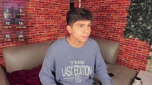 Snapshot of Thiago_Kozak chatting on 05/19/26, 01:06 Thiago Kozak online show from 05/19/26, 01:06