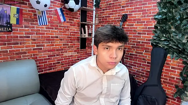 Snapshot of Thiago_Kozak chatting on 07/01/26, 01:45 Thiago Kozak online show from 07/01/26, 01:45