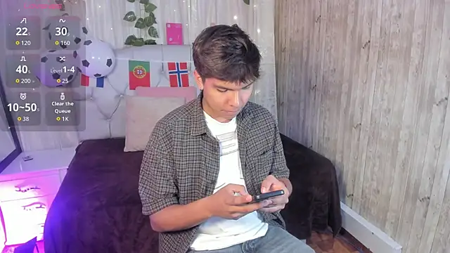 Snapshot of Thiago_Kozak chatting on 07/02/26, 02:56 Thiago Kozak online show from 07/02/26, 02:56
