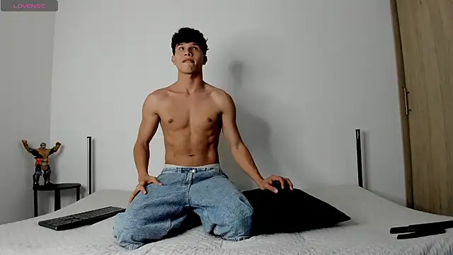 2Amateur Guys online show from 11/26/25, 11:39