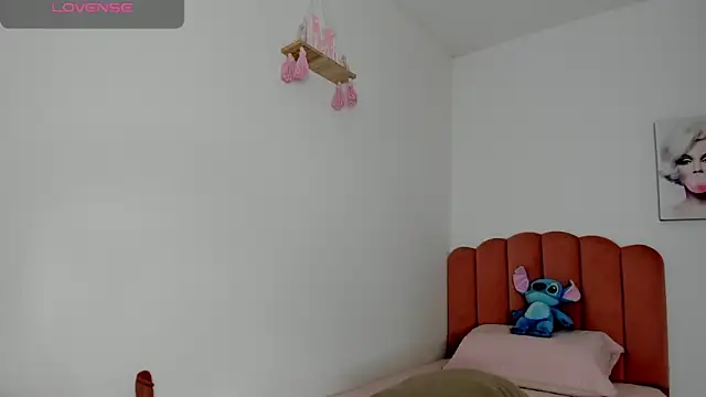 julieth sanzz online show from 05/29/26, 02:04