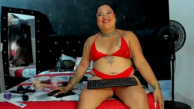 Snapshot of Kat_Valen chatting on 11/17/25, 09:09 Kat Valen online show from 11/17/25, 09:09