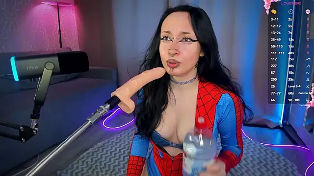Juicy Vikki online show from 02/28/26, 11:11