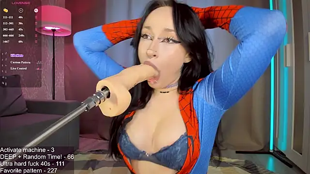 Juicy Vikki online show from 06/27/26, 12:22