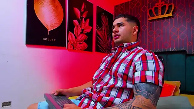 king falconer online show from 09/10/25, 12:54