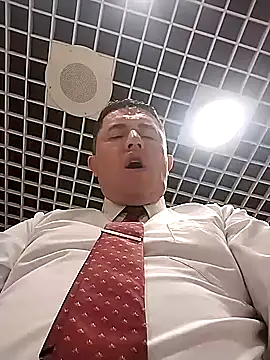 BigCristh79 online show from 10/19/25, 05:08