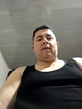 BigCristh79 online show from 02/18/26, 01:51