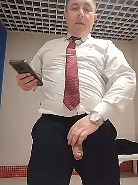 Snapshot of BigCristh79 chatting on 07/11/26, 04:48 BigCristh79 online show from 07/11/26, 04:48