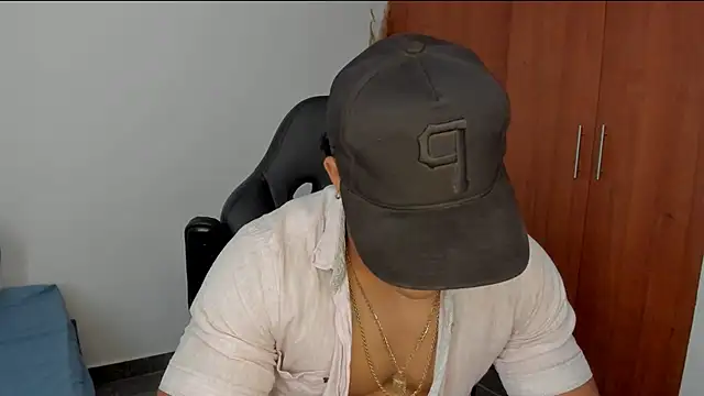 Evansdark1 online show from 04/07/26, 10:31