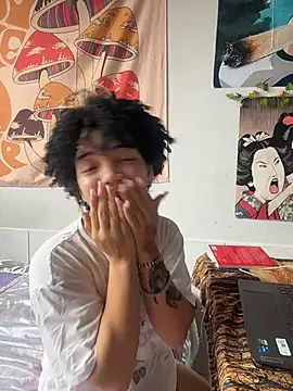 CamillyBlum online show from 12/03/25, 04:16