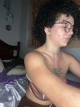 Snapshot of CamillyBlum chatting on 03/06/26, 10:39 CamillyBlum online show from 03/06/26, 10:39