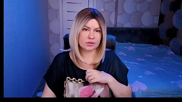 CrystallKiss online show from 09/30/25, 03:44