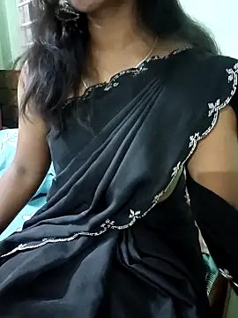 Snapshot of Laxmipriyatamil chatting on 05/28/26, 11:13 Laxmipriyatamil online show from 05/28/26, 11:13