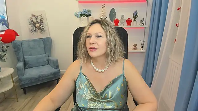 NinaStarle online show from 02/05/26, 11:48