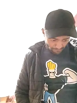 Snapshot of perrotjuui97 chatting on 02/04/26, 11:38 perrotjuui97 online show from 02/04/26, 11:38