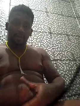 Snapshot of sleka2525 chatting on 02/18/26, 10:06 sleka2525 online show from 02/18/26, 10:06