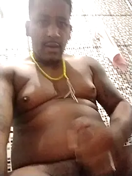 Snapshot of sleka2525 chatting on 04/14/26, 09:15 sleka2525 online show from 04/14/26, 09:15