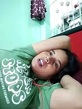 Snapshot of JHILMIL chatting on 09/11/25, 05:13 JHILMIL online show from 09/11/25, 05:13