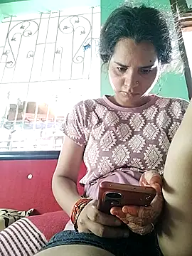 Snapshot of JHILMIL chatting on 09/24/25, 02:15 JHILMIL online show from 09/24/25, 02:15