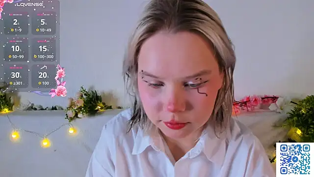 girlllsooft online show from 11/01/25, 01:29