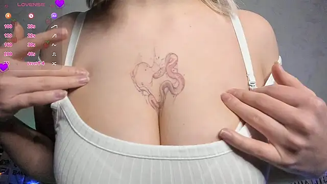 girlllsooft online show from 02/01/26, 01:04